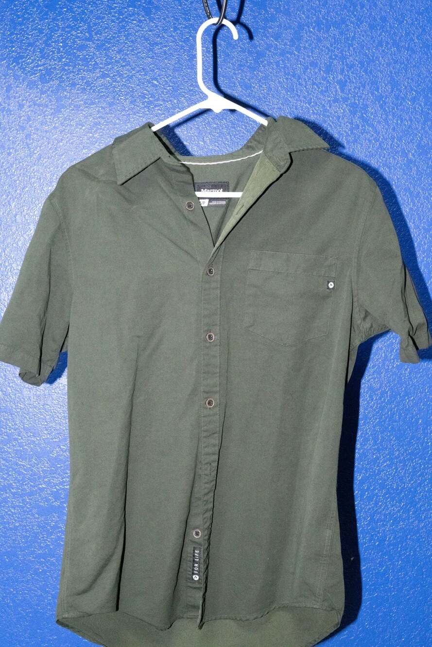 Marmot Casual Button Front Short Sleeve Dark Green Work Shirt